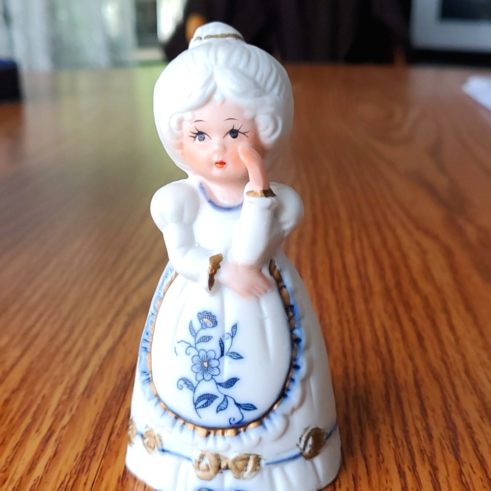 Vintage Jasco ceramic grandma bell